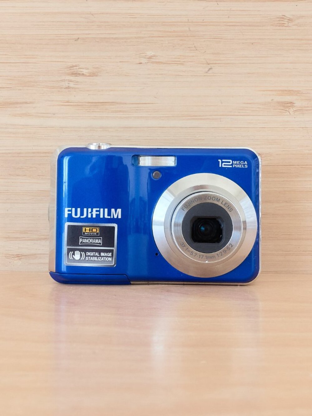 Fujifilm FinePix AV110 12MP Blue Digital Camera 3x Optical Zoom Tested Working